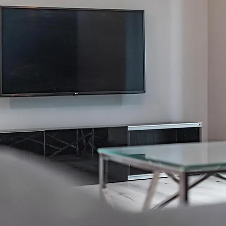 Lopuszanska 55 By Homeprime Apartment